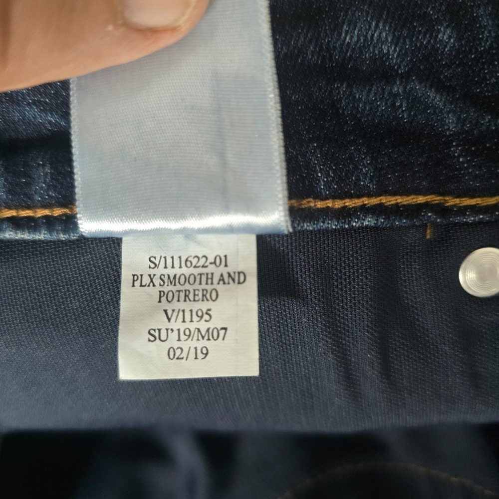 NWT Old Navy Jeans Womens 22 Plus Medium Blue Wash Stretch Denim Bootcut - Picture 6 of 7